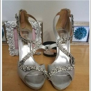 Silver Badgley Mischka 5 inch heels